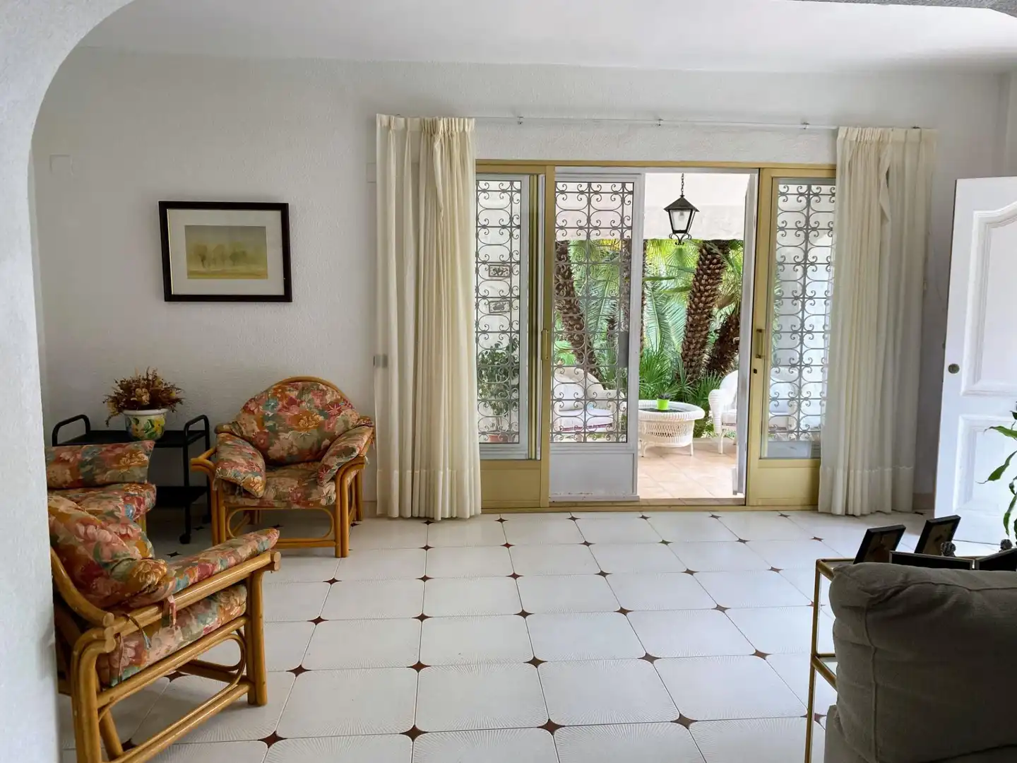 Living room of Houses for sale in Torrent  with Heating, Private garden and Terrace