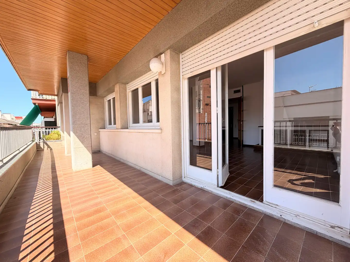 Terraza de Piso en venta en Vilanova i la Geltrú con Calefacción y Horno