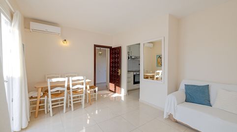 Foto 4 de Pis en venda a Calle Algarrobo, Valdeolletas - Las Cancelas - Xarblanca, Marbella