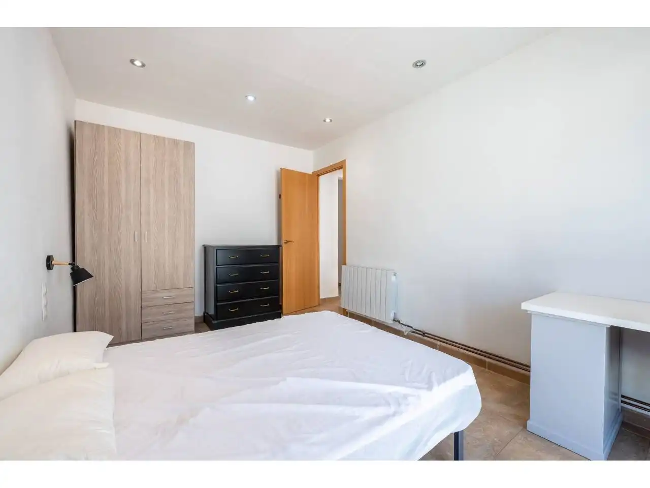 Schlafzimmer von Wohnung zum Verkauf in Manresa mit Klimaanlage, Heizung und Terrasse