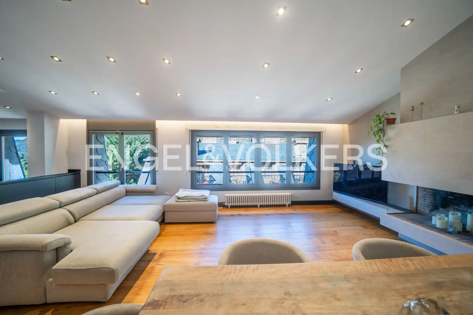 4-bedroom penthouse for sale in Encamp · 5 of 47