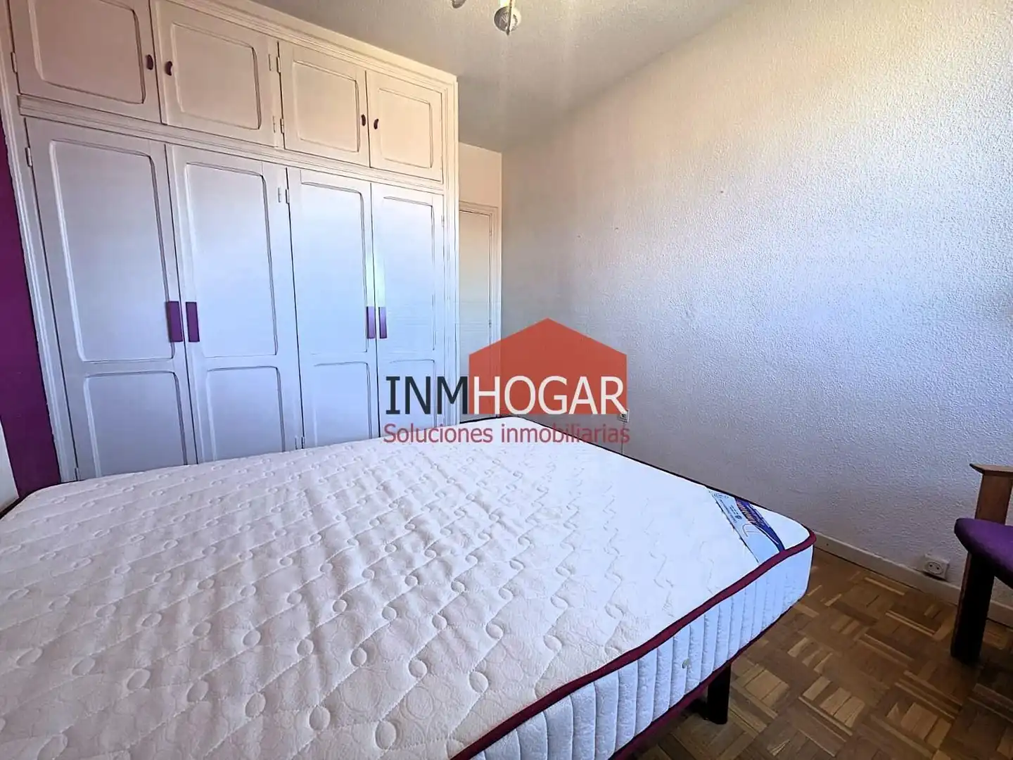 Habitación de Piso en venta en Ávila con Calefacción, Parquet y Balcón