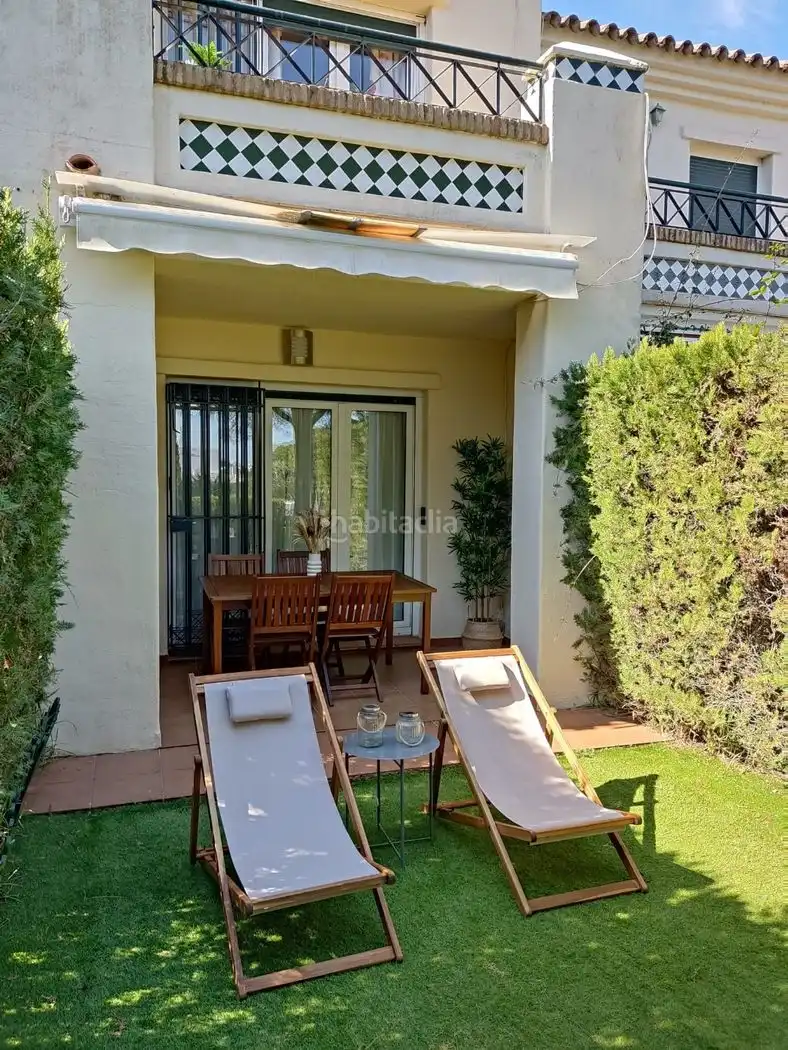Reihenhaus mit Pool zur Miete in Avenida del Deporte 31, imagen 3