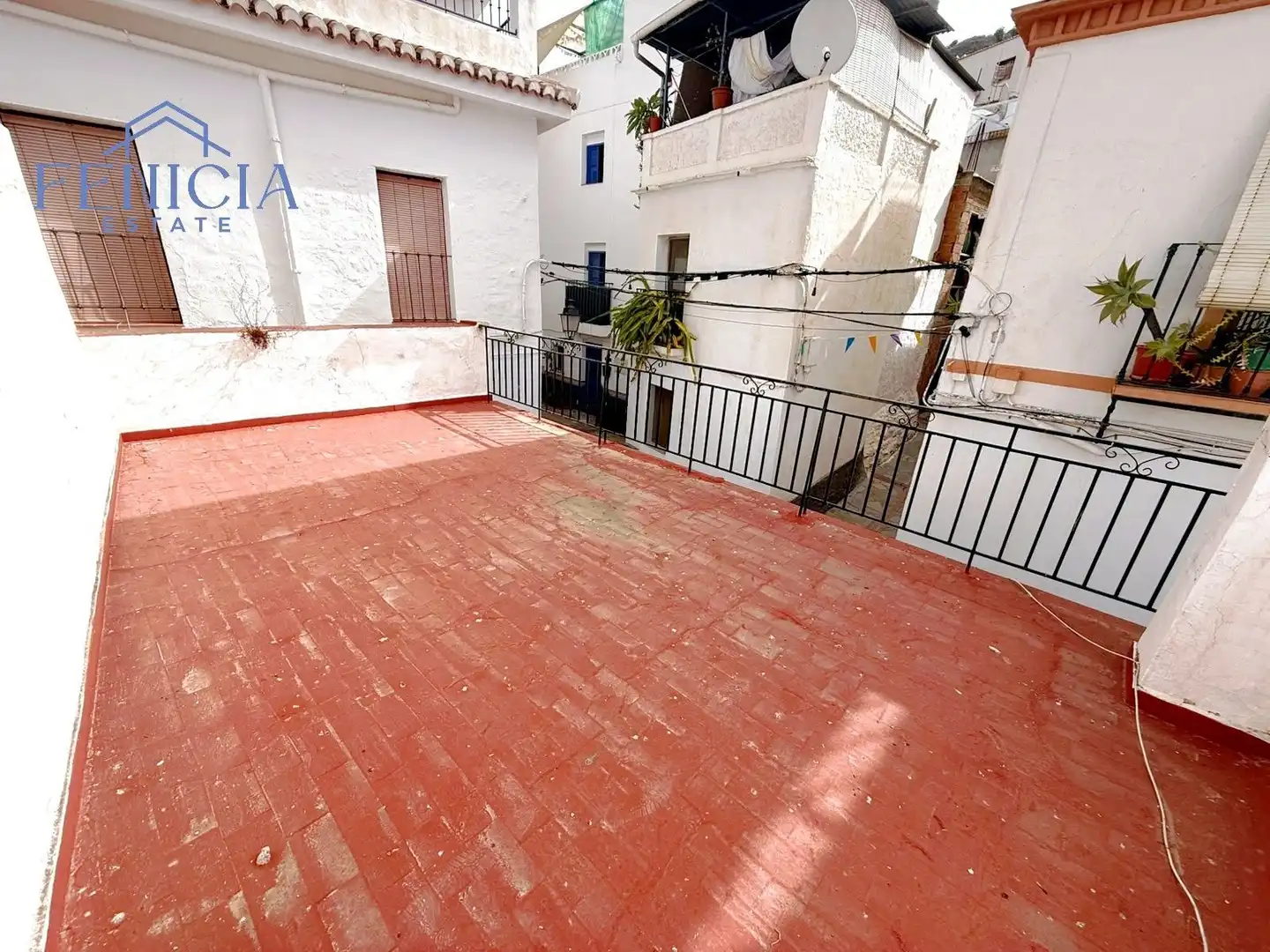Vista exterior de Finca rústica en venda en Jete amb Terrassa i Traster