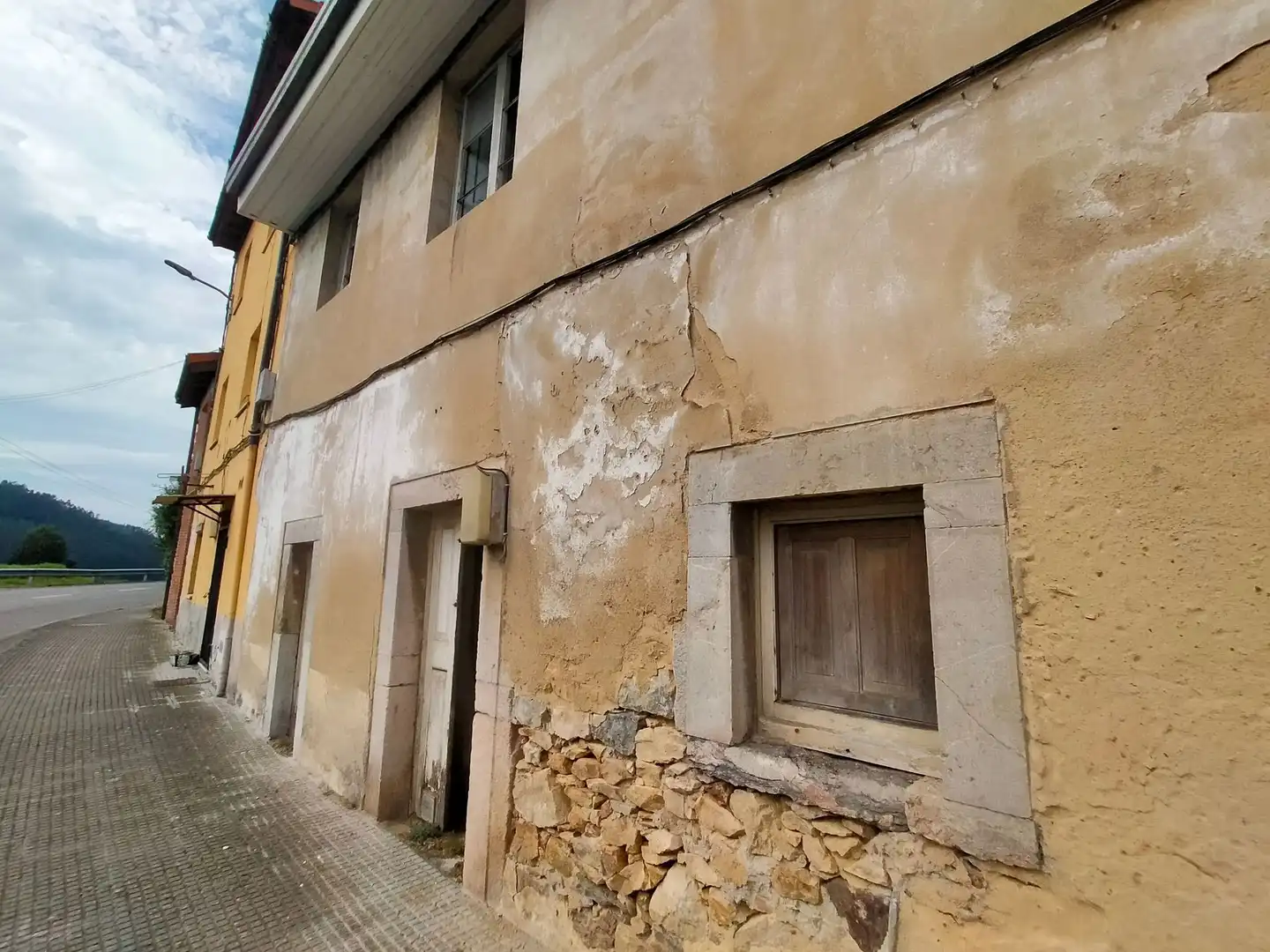 Vista exterior de Casa adosada en venta en Pravia