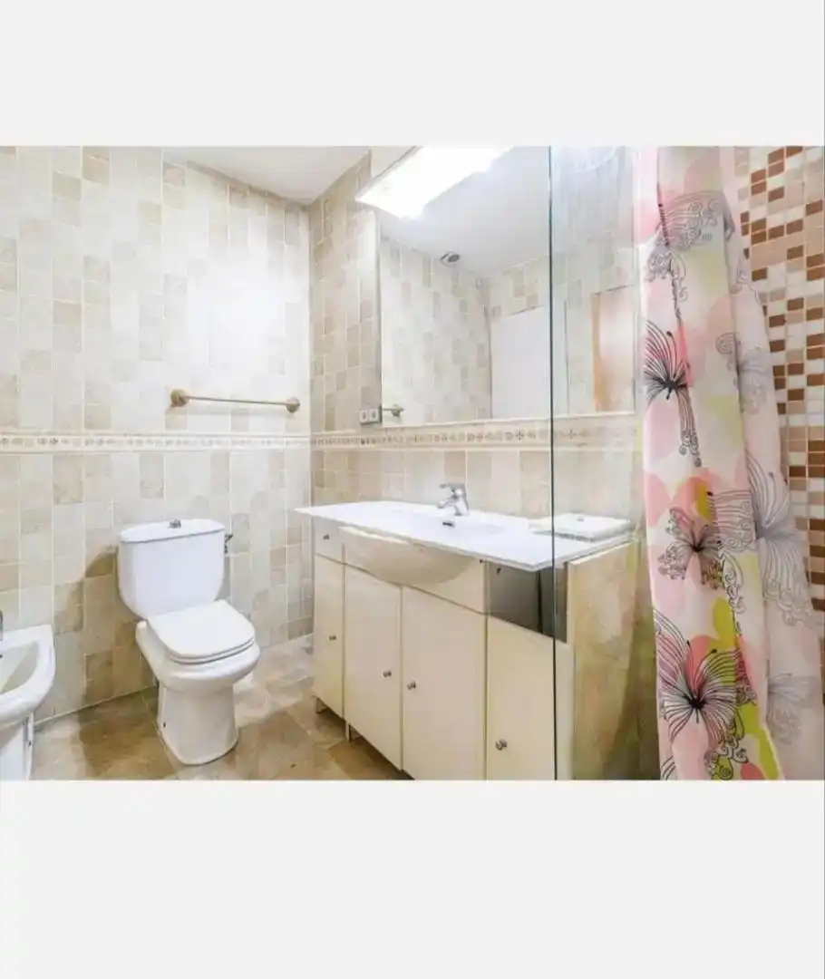 Baño de Piso en venta en Viladecans