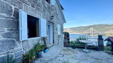 Impresionante vivienda con vistas panorámicas a la Ría de Vigo. Ref P427