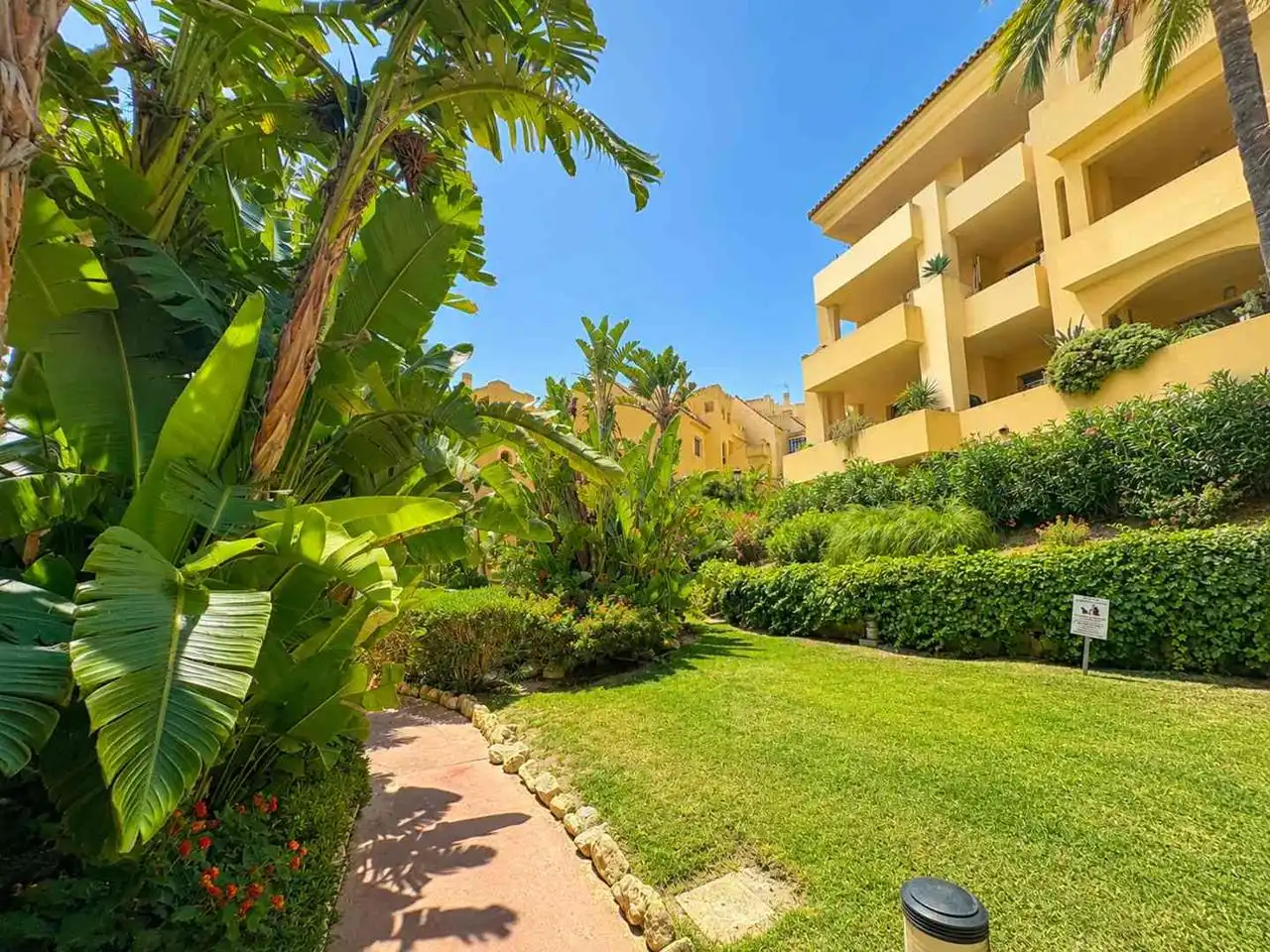 Jardín de Apartamento en venta en Manilva con Aire acondicionado, Calefacción y Terraza