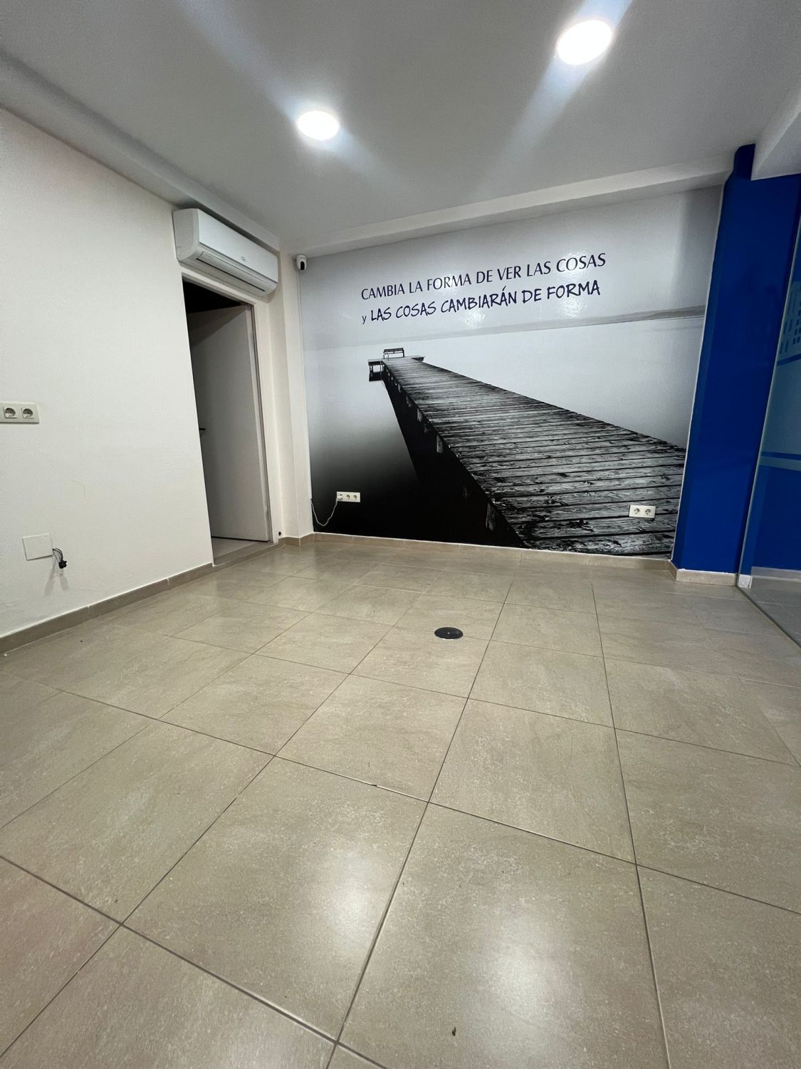 Premises to rent in Santiago - Coronación