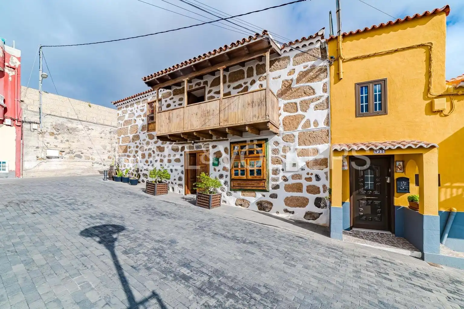 Exterior view of Houses for sale in Granadilla de Abona  with Terrace, Swimming Pool and Furnished