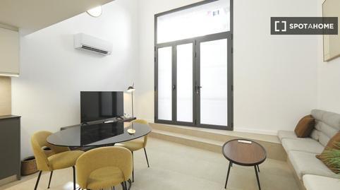 Foto 3 de Piso de alquiler en El Poble Sec - Parc de Montjuïc,  Barcelona Capital