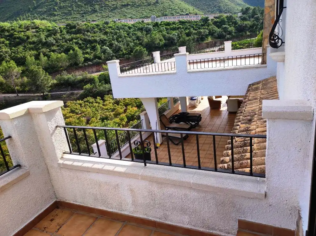 Terrassa de Casa o xalet en venda en L'Atzúbia amb Jardí privat, Terrassa i Traster