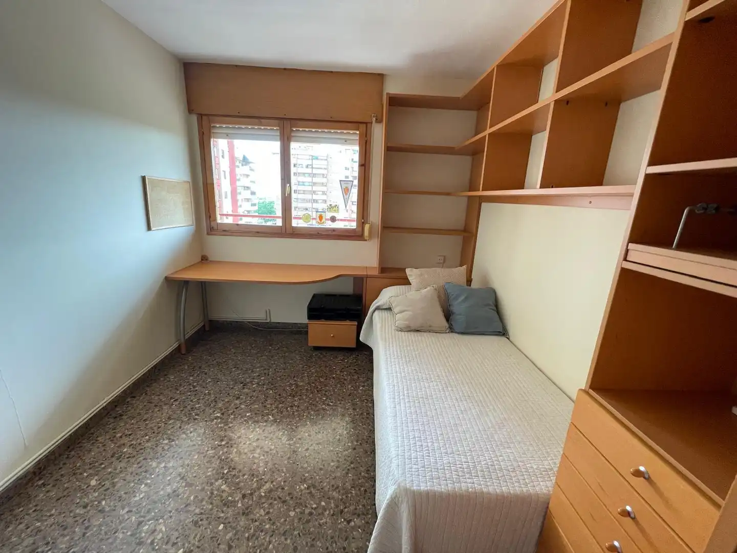 Habitación de Piso de alquiler en Zaragoza con Aire acondicionado, Calefacción y Terraza