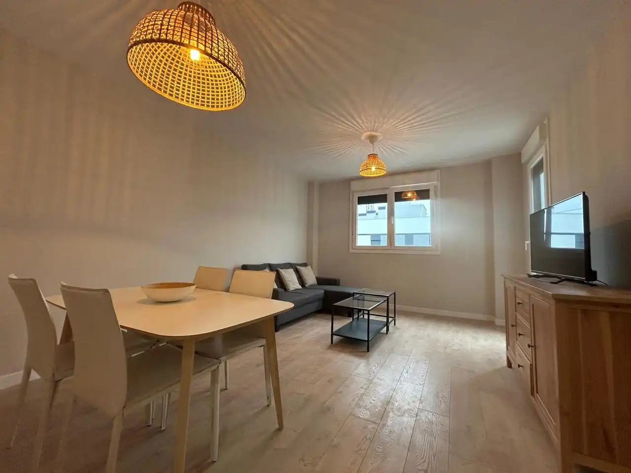 Appartement avec ascenseur à louer à Entrenúcleos, imagen 2