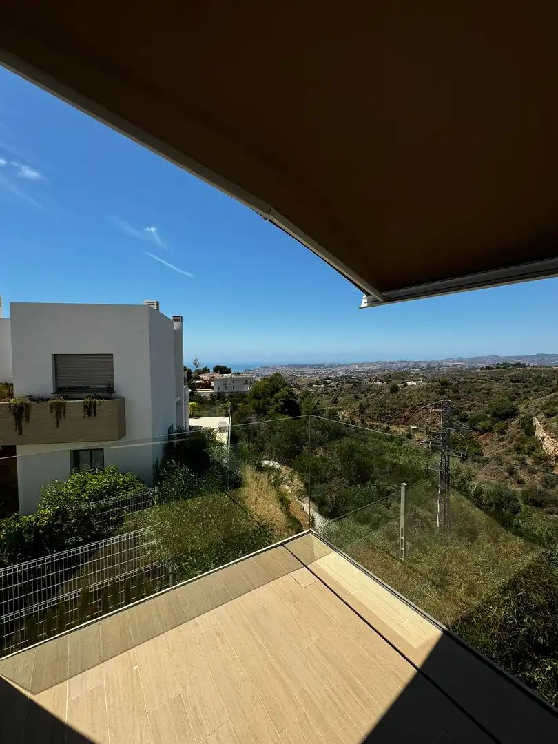Adossat amb piscina en venda a Calle Brezo 3, imagen 23