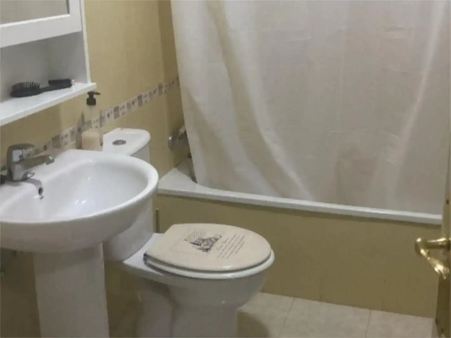 Baño de Piso en venta en Chipiona con Aire acondicionado y Balcón