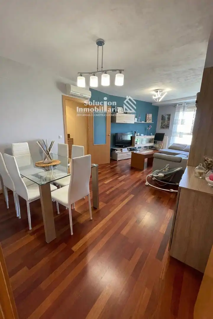 Sala de estar de Piso en venta en San Cristóbal de la Cuesta con Aire acondicionado y Calefacción