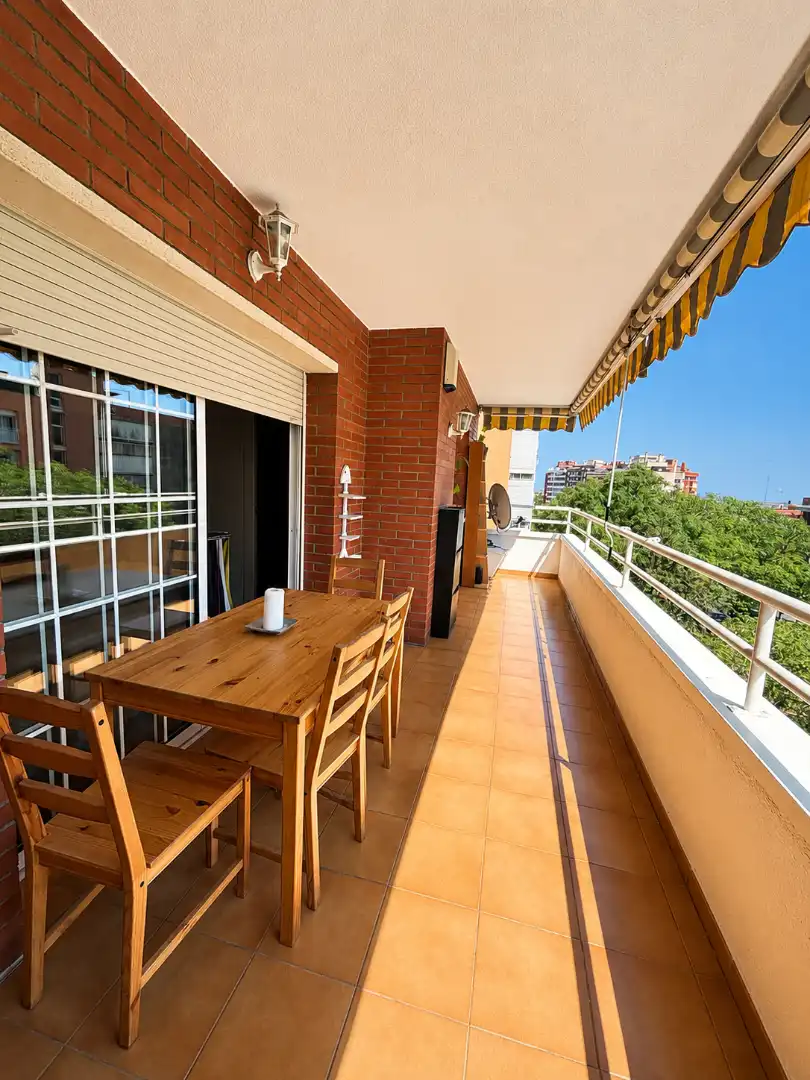 Piso en venta en Diagonal - Colomeres