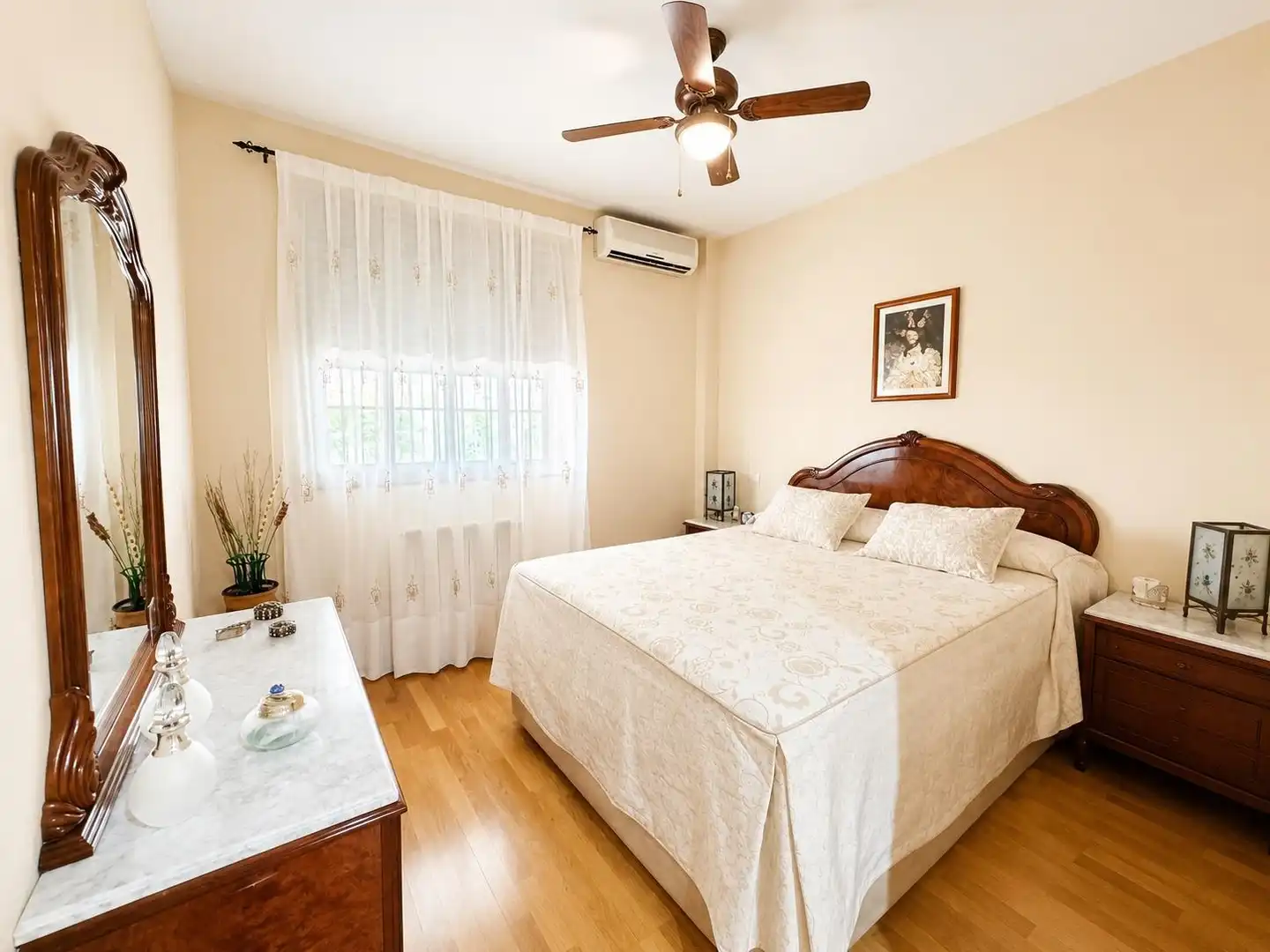 Schlafzimmer von Wohnung zum Verkauf in Arganda del Rey mit Klimaanlage, Heizung und Terrasse