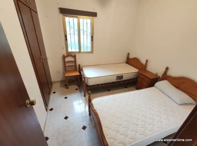 Houses for rent in Calle Murcia, Serra