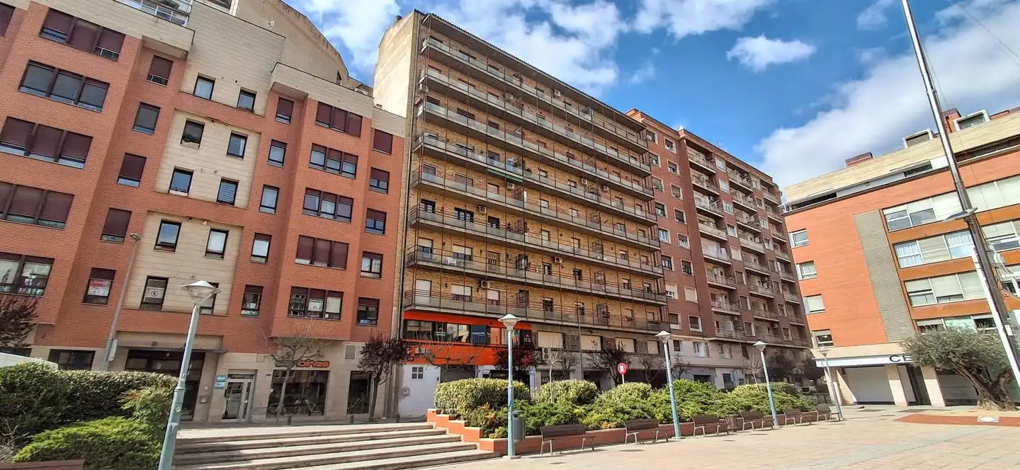 Exterior view of Flat for sale in Tudela  with Air Conditioner, Heating and Parquet flooring