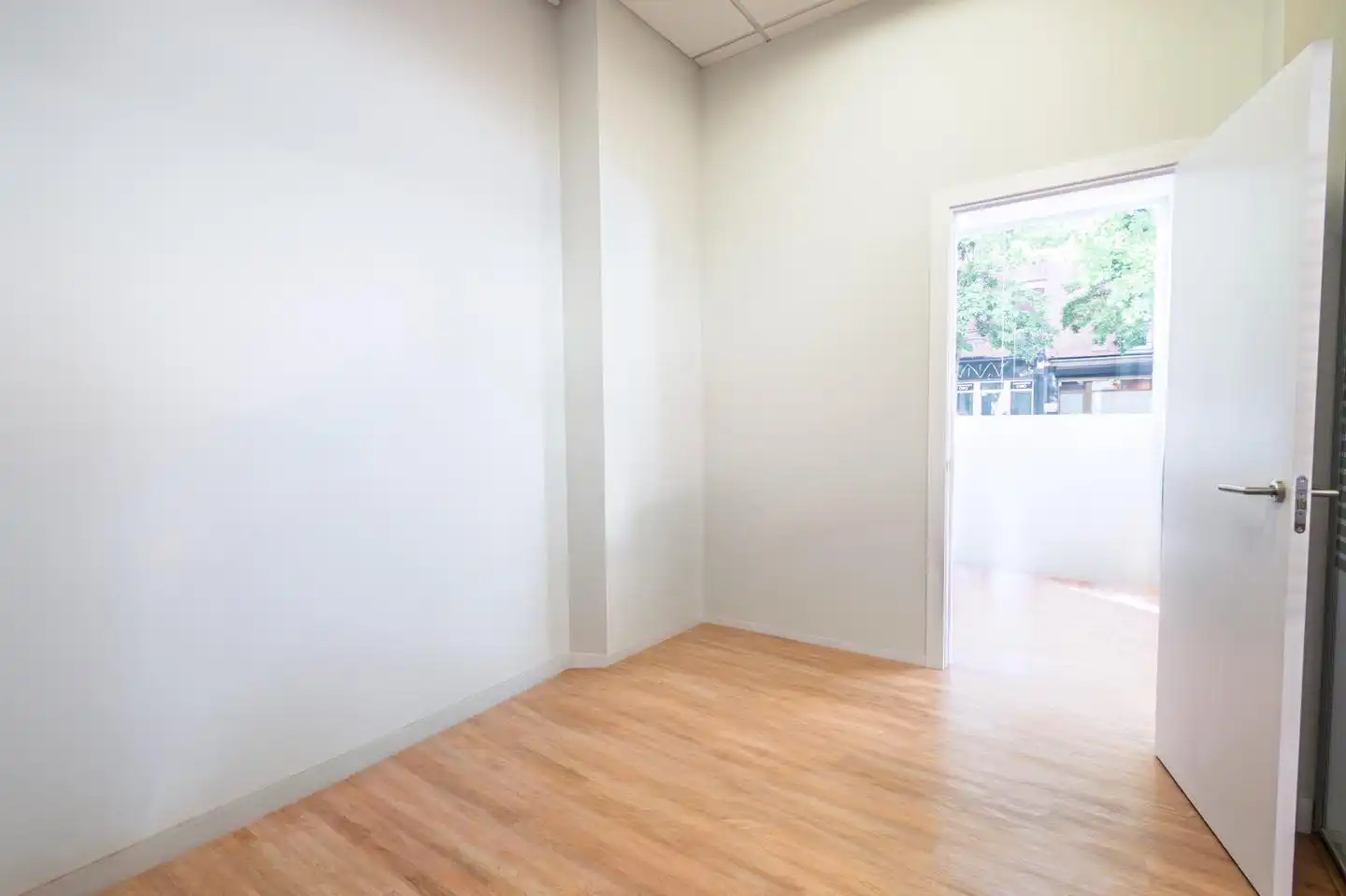 Commercial properties for rent in  Pamplona / Iruña  with Air Conditioner