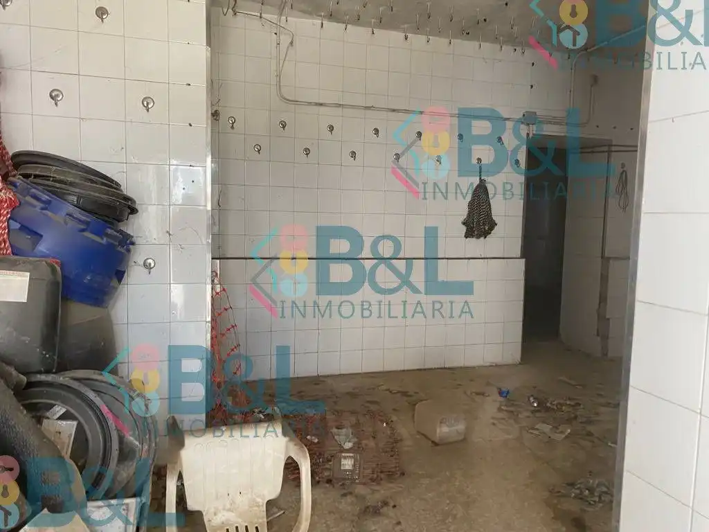 Industrial buildings for sale in Jabugo
