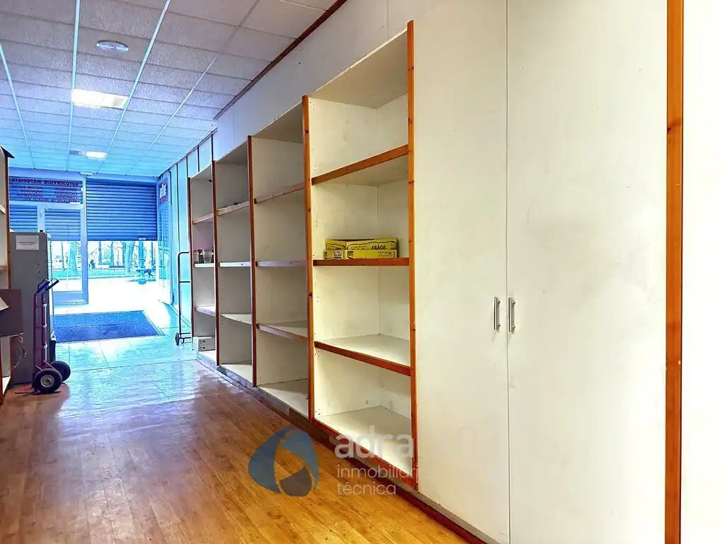 Local comercial de lloguer a Ramírez de Velasco, imagen 12
