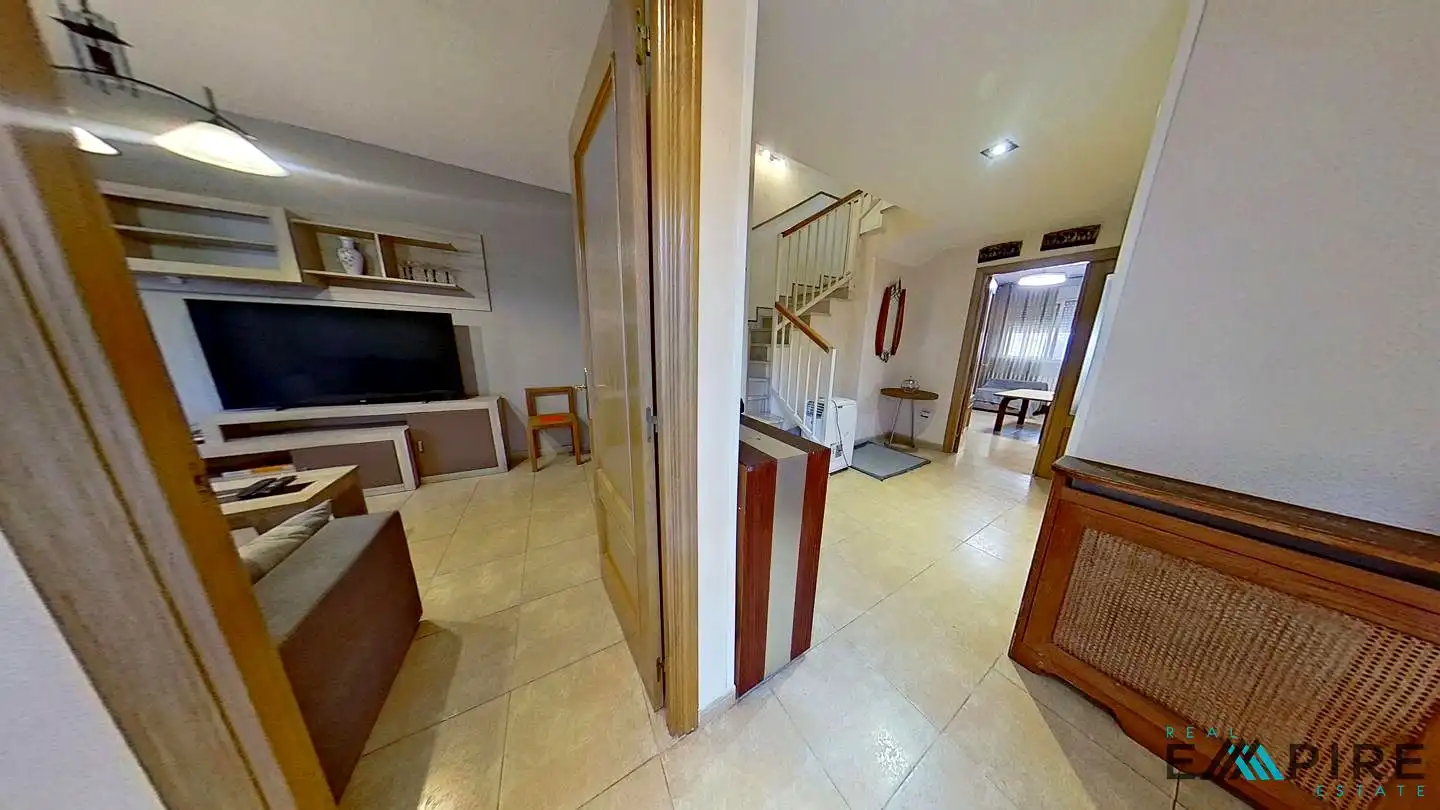 Terraced house with garden for sale in Las Américas, imagen 2