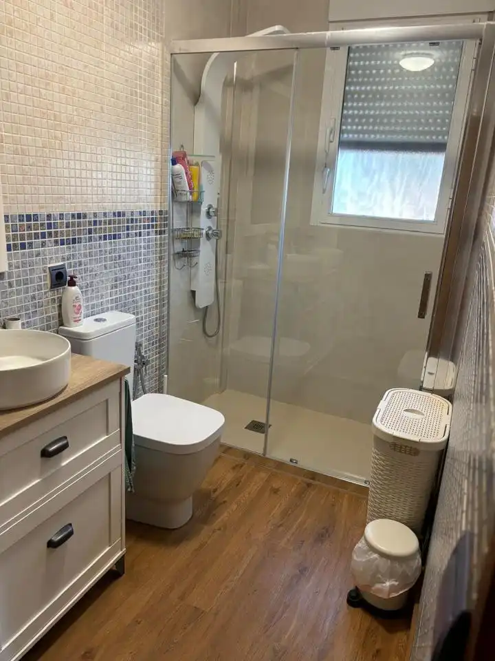 Baño de Casa o chalet en venta en Zaragoza con Aire acondicionado, Calefacción y Jardín privado