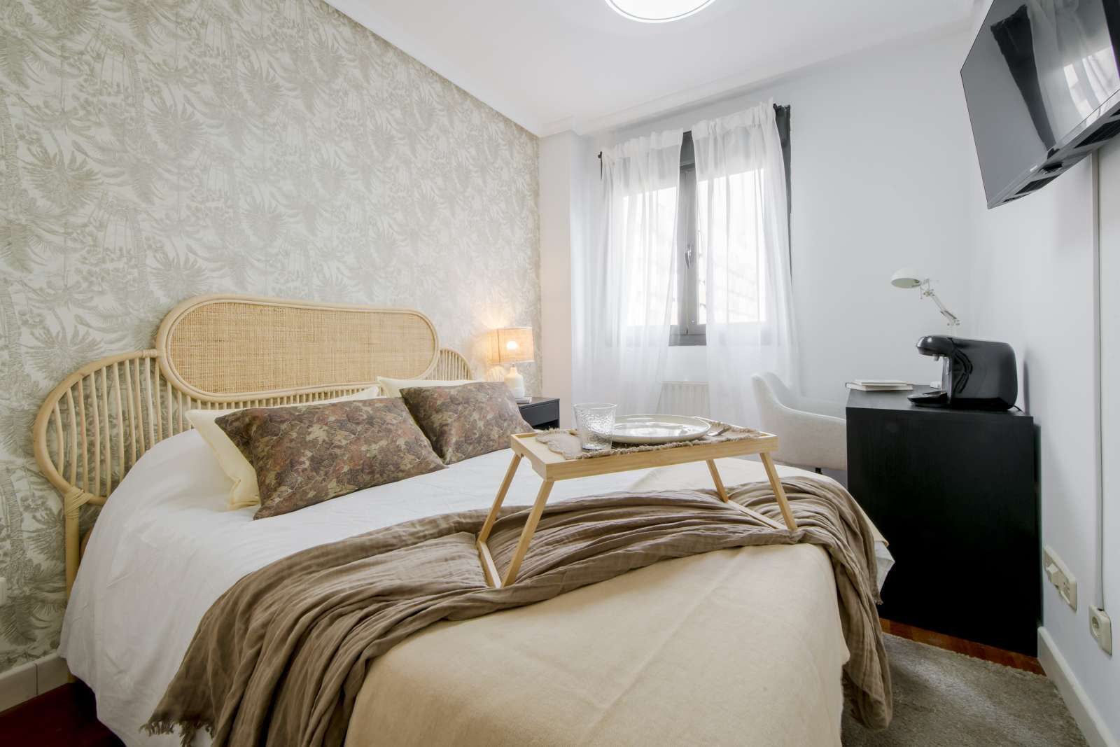 Dormitori de Pis per a compartir en  Madrid Capital amb Aire condicionat i Terrassa