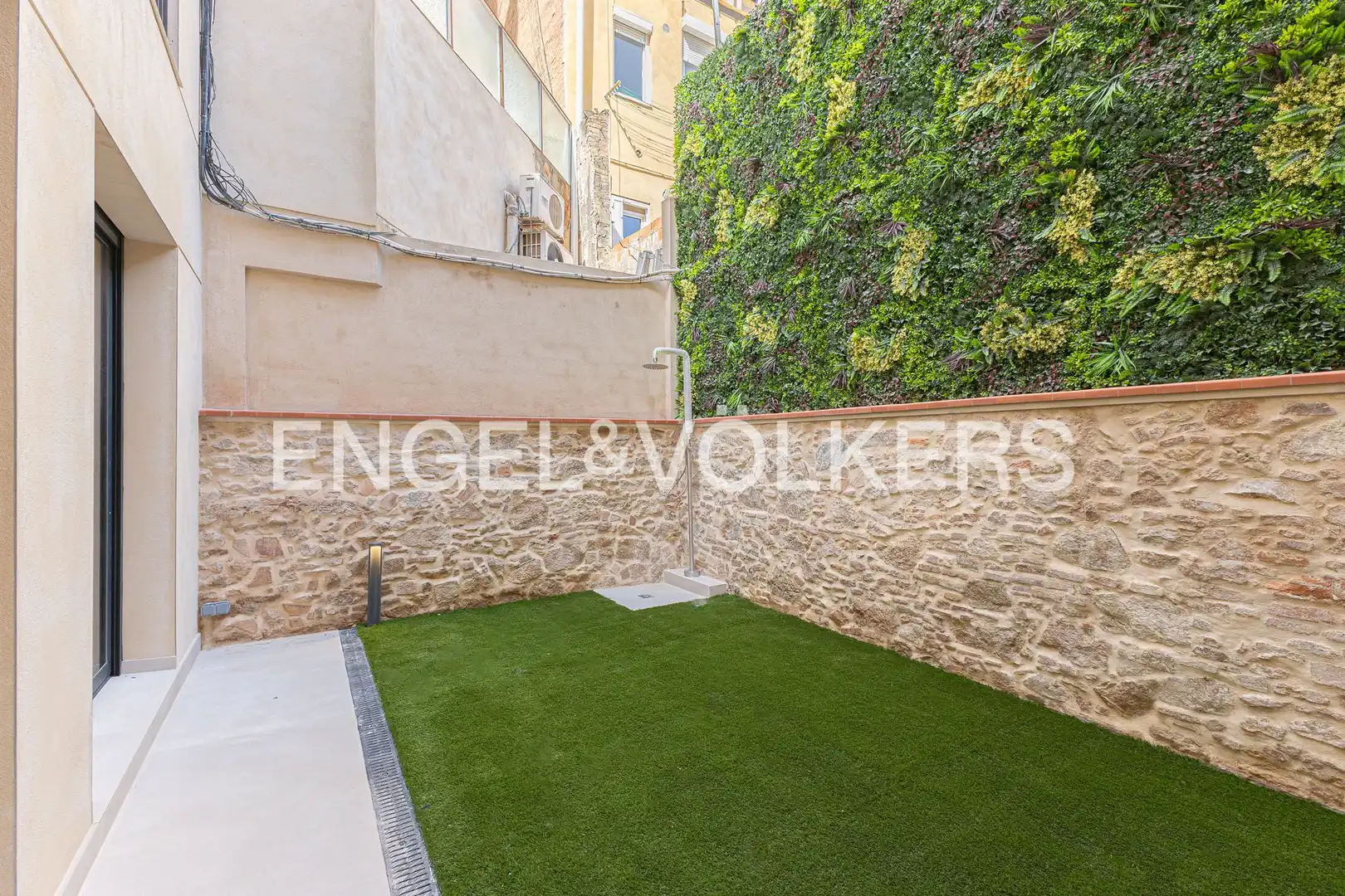 Terrace of Flat for sale in Barcelona  with Air Conditioner, Heating and Private garden