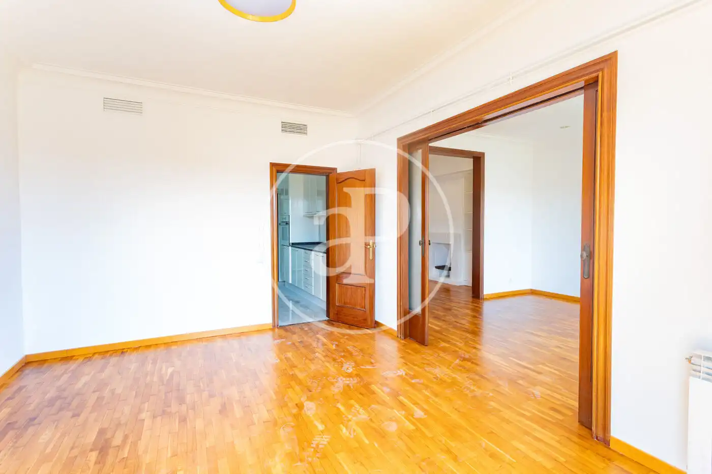 Sala d'estar de Pis de lloguer en Barcelona amb Aire condicionat, Calefacció i Balcó