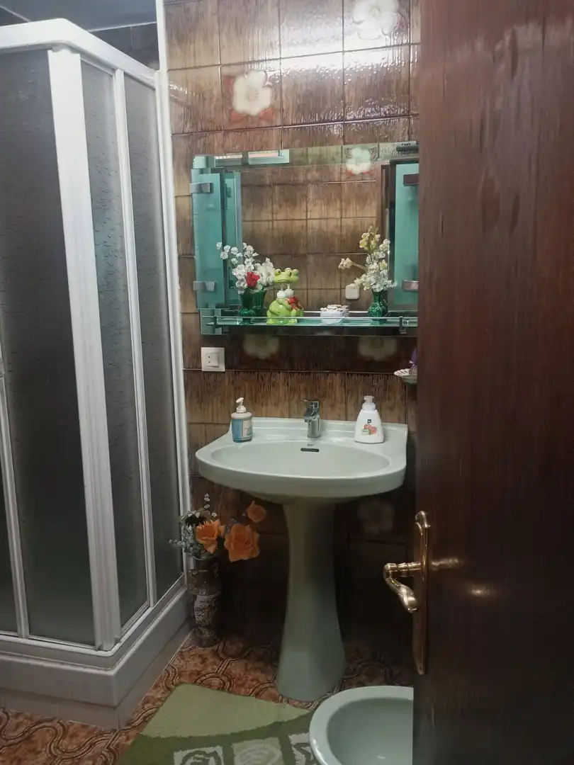 Badezimmer von Wohnung zum Verkauf in Madrid mit Klimaanlage, Heizung und Terrasse