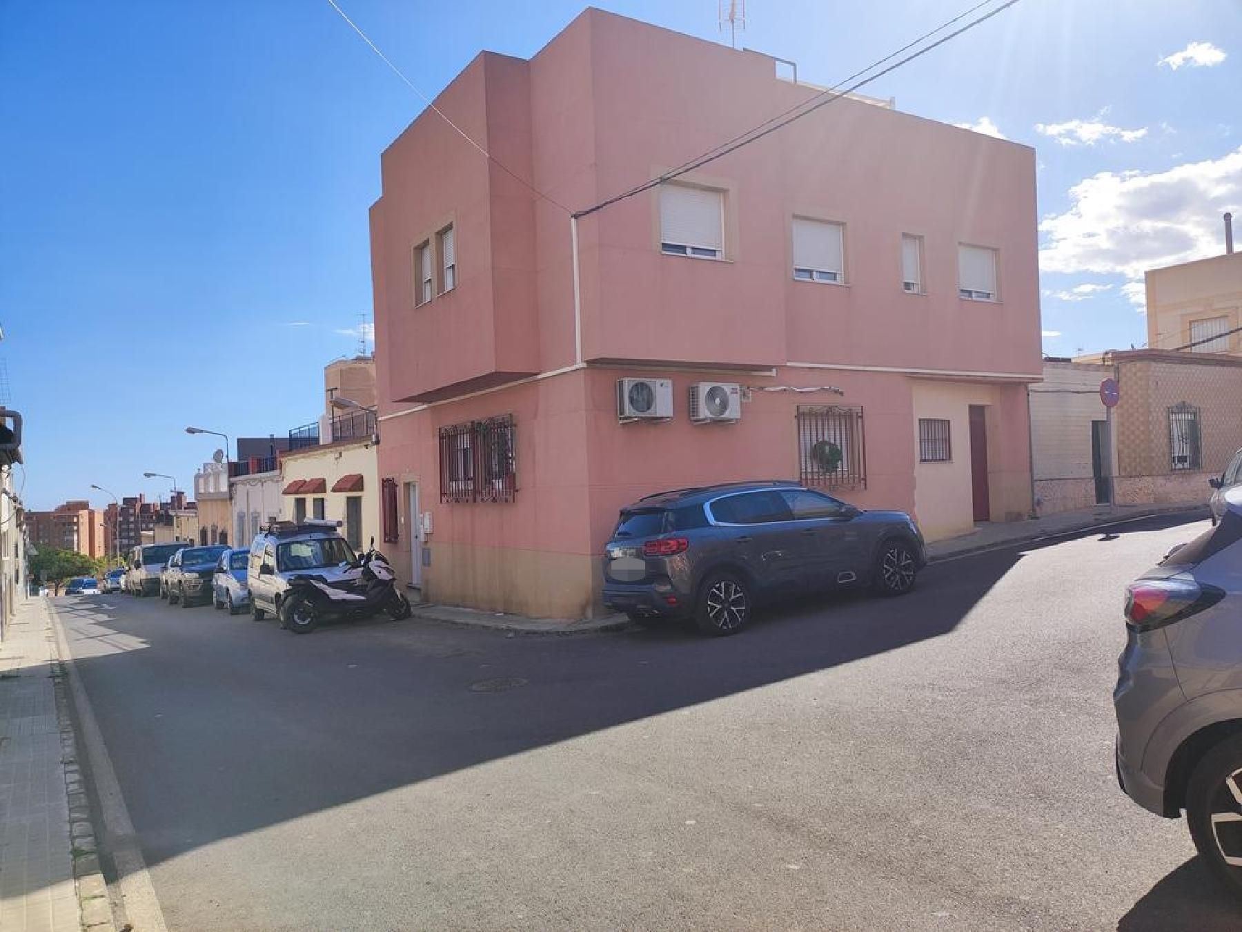 Exterior view of Single-family semi-detached for sale in  Almería Capital