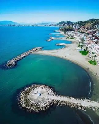 Vista exterior de Edificio en venta en Málaga