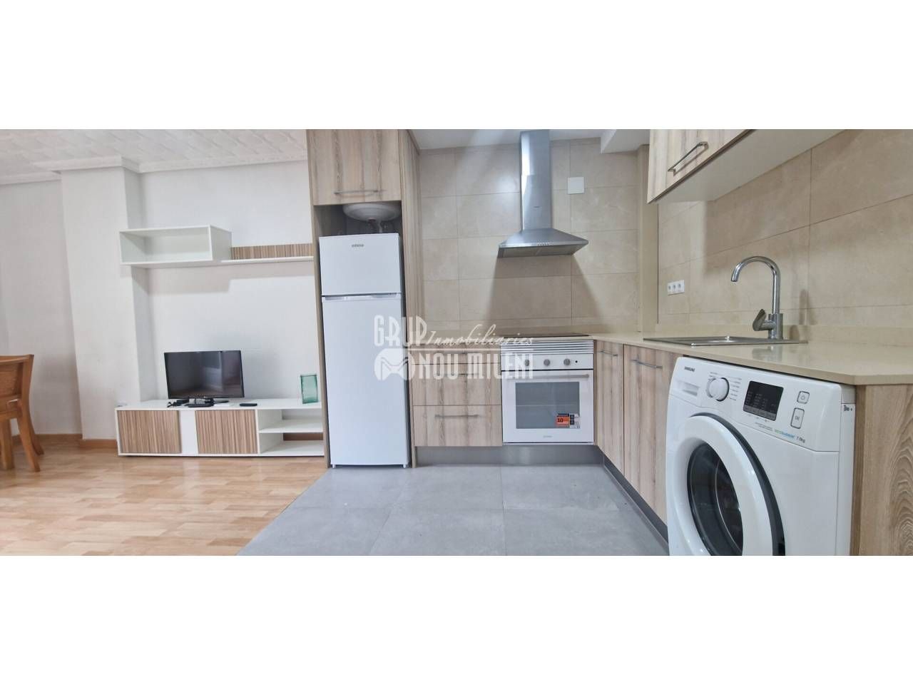 Kitchen of Flat to rent in  Valencia Capital  with Parquet flooring, Furnished and Balcony
