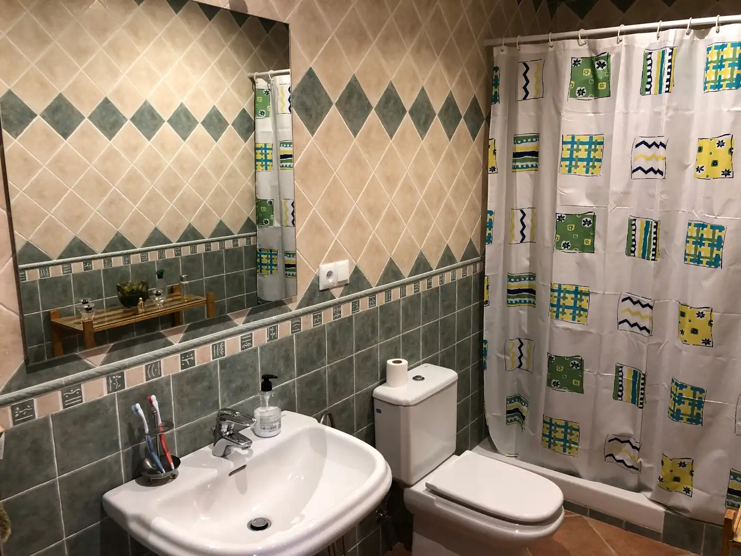 Bany de Casa o xalet en venda en Atajate amb Terrassa i Moblat