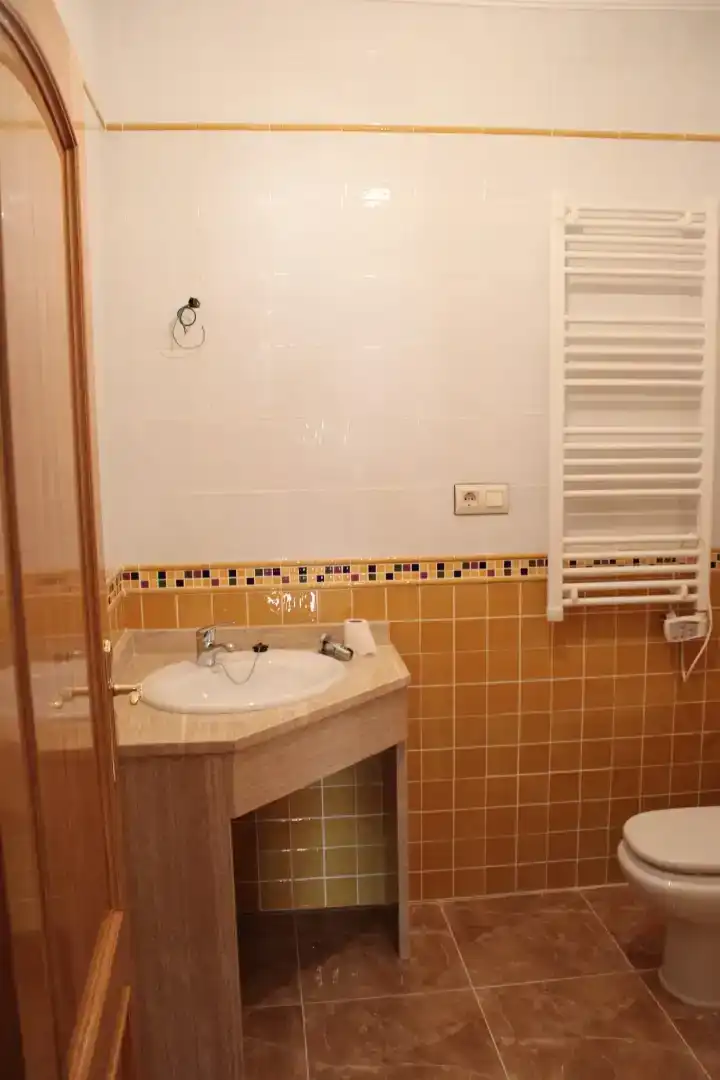 Baño de Casa o chalet en venta en Carmena con Jardín privado, Trastero y Balcón