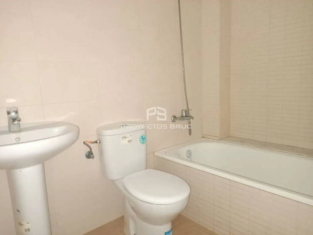 Piso en venta en Calle Joan Castells, Capellades