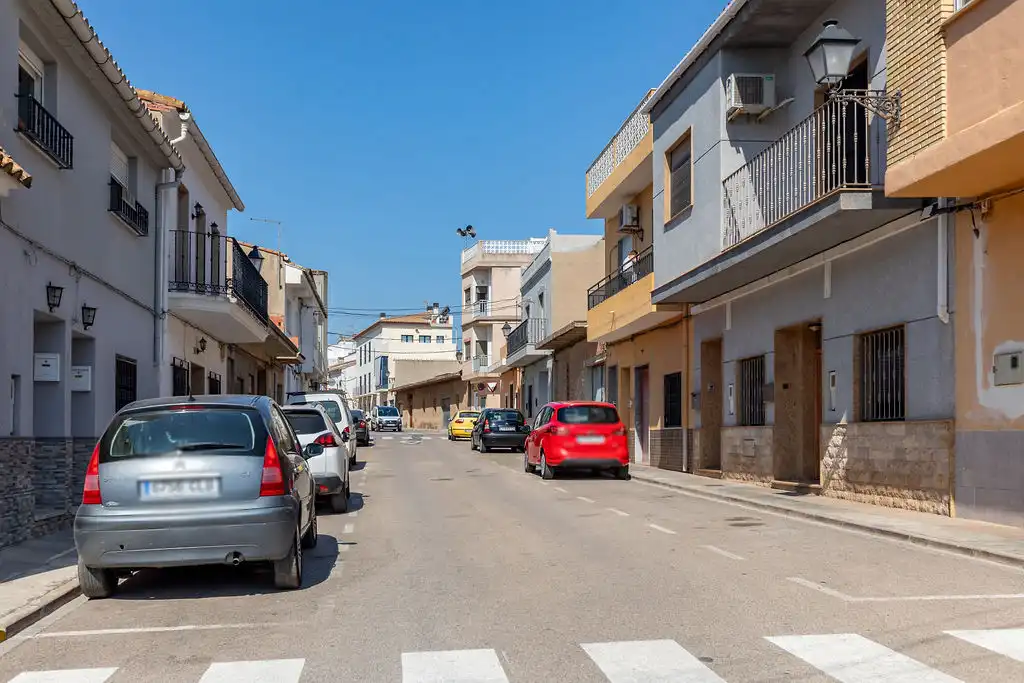 Exterior view of Commercial properties for sale in Llombai