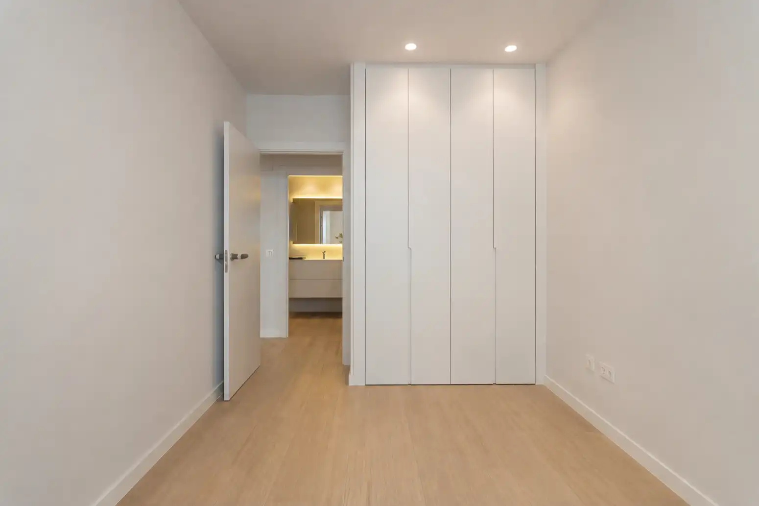 Schlafzimmer von Wohnung zur Miete in  Pamplona / Iruña mit Heizung, Privatgarten und Terrasse
