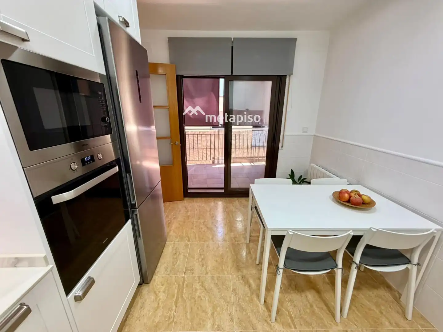 Cocina de Casa adosada en venta en Santa Margarida I Els Monjos con Aire acondicionado, Calefacción y Terraza