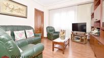 Living room of Flat for sale in Basauri 