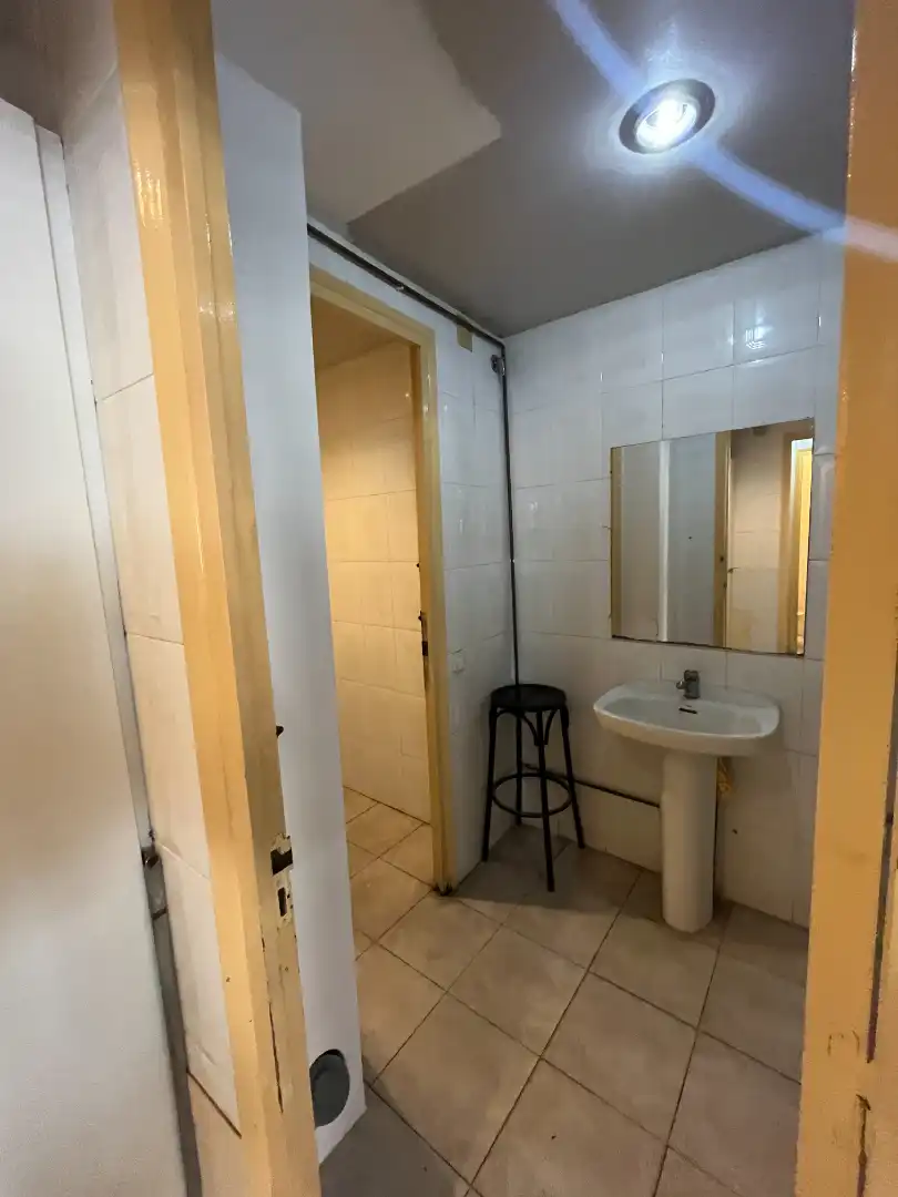 Business premises for transfer in Carrer del Prat, imagen 10