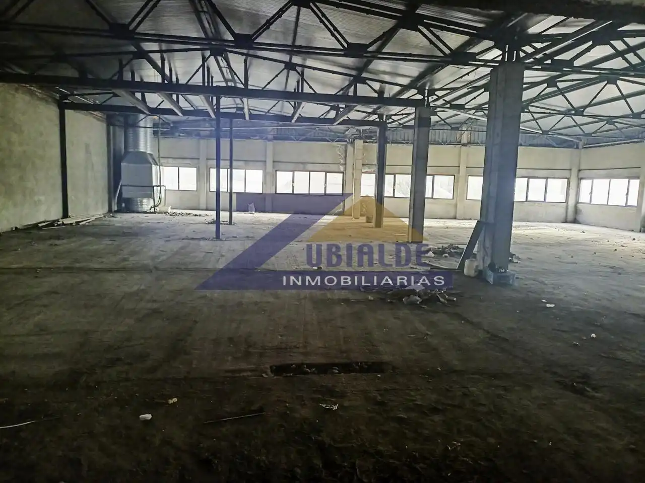 Fabrikhallen zur Miete in Ribera de Axpe Etorbidea, Erandio