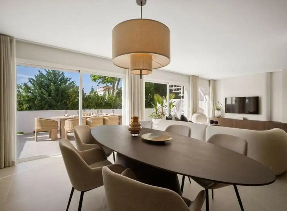 Reihenhaus mit Pool zum Verkauf in Nueva Andalucía, imagen 5