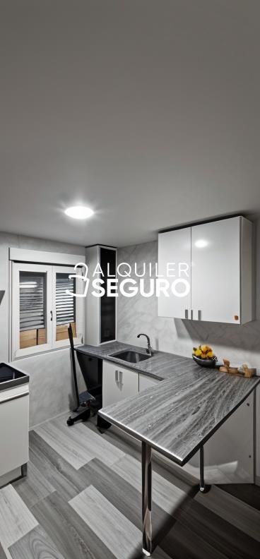 Kitchen of Flat to rent in Gijón   with Heating and Storage room