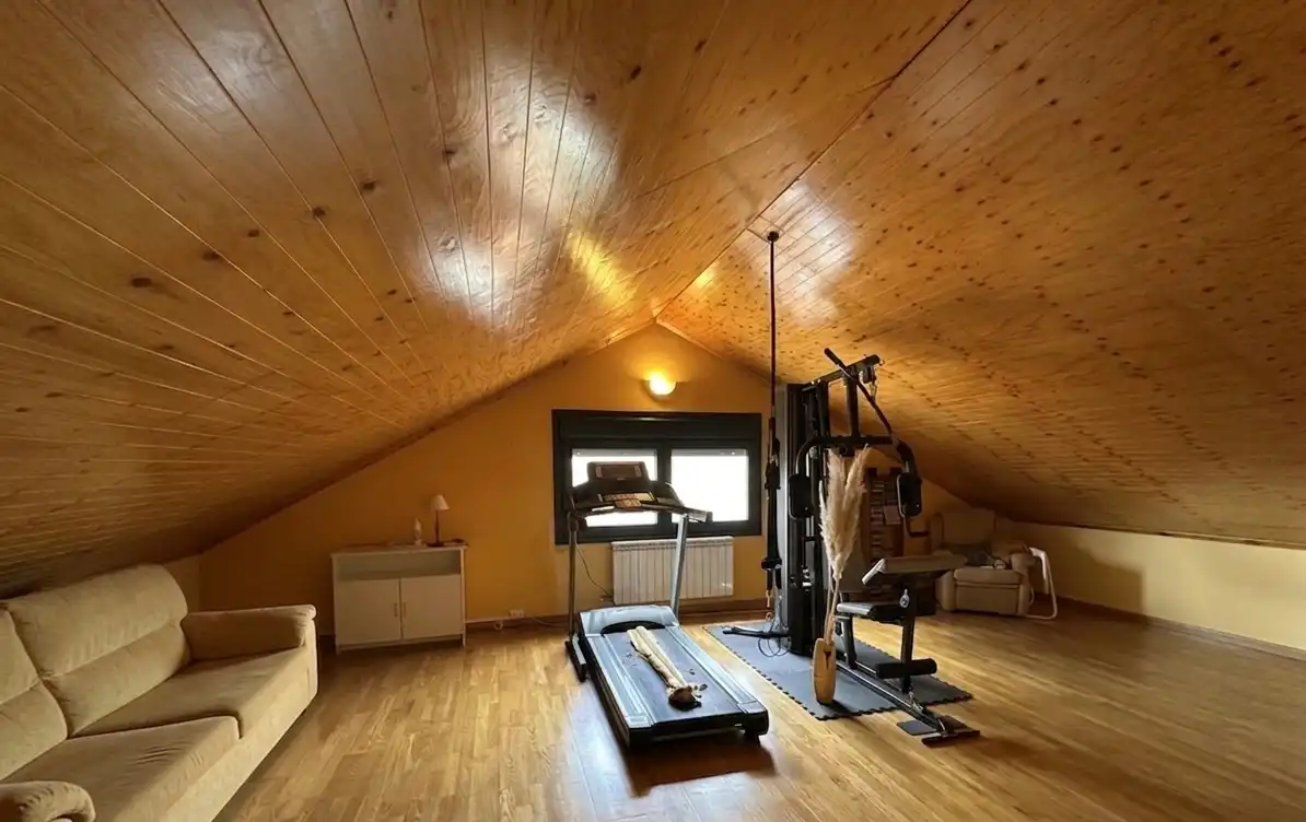 Casa o chalet de alquiler en Zaratán con Calefacción, Jardín privado y Parquet