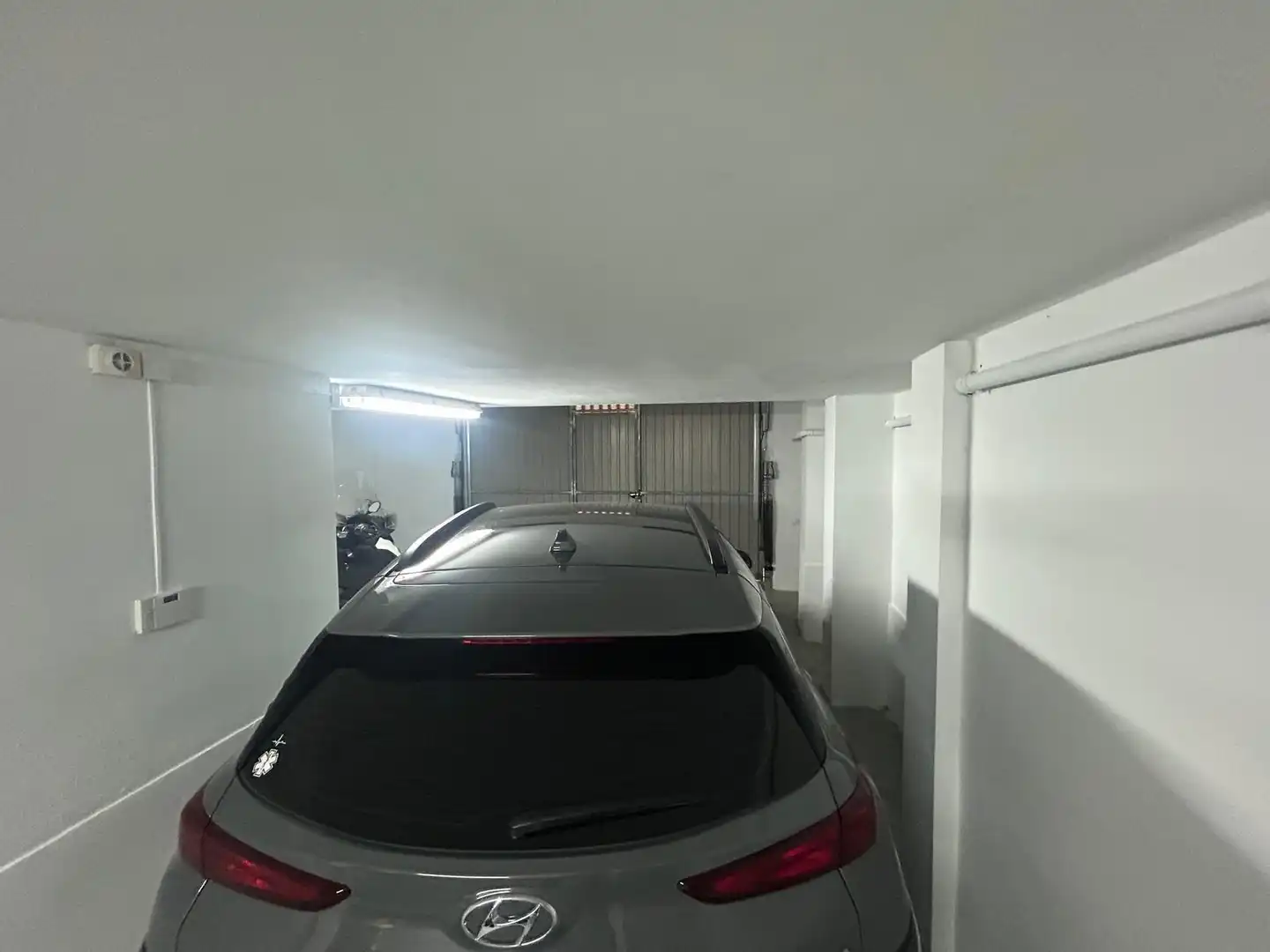 Parking de Casa adosada en venta en Antequera con Aire acondicionado, Calefacción y Jardín privado